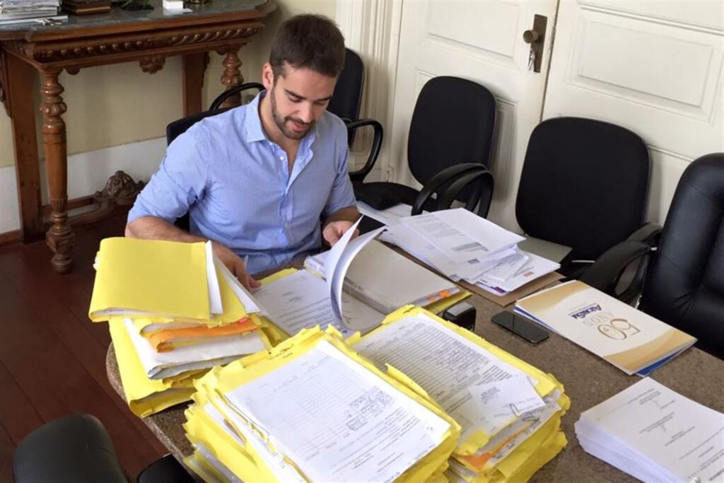 ICMS será primeiro teste de fogo do governador eleito, diz colunista