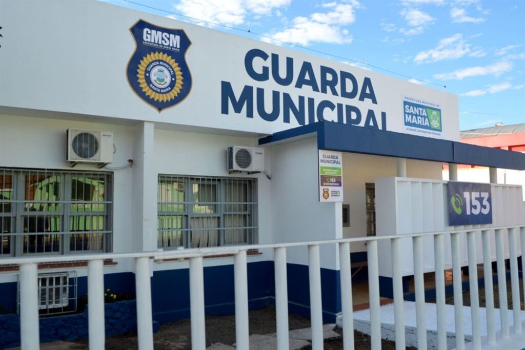 título imagem Servidores denunciam suposto pagamento irregular na Guarda Municipal