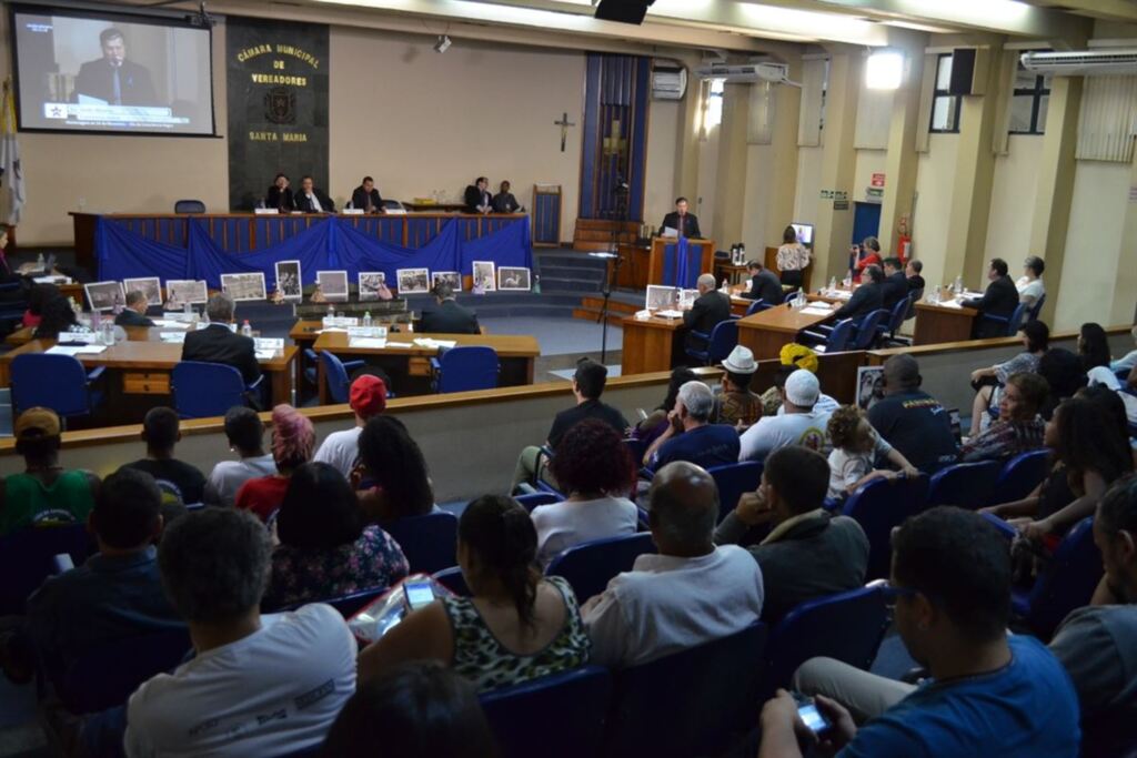 Câmara estabelece idade mínima para receber pensão vitalícia