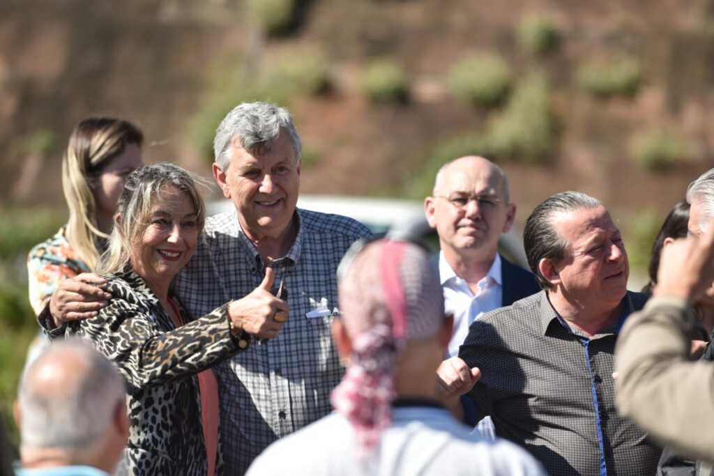 Senador mais votado no Estado faz campanha em apoio a Bolsonaro em Santa Maria