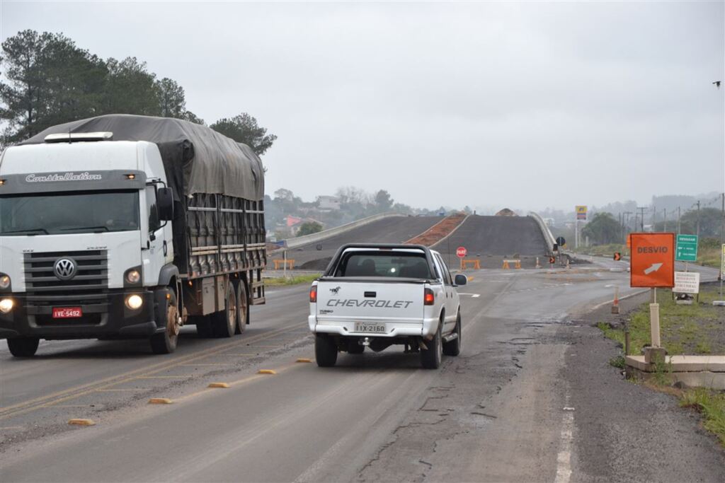 Foto: Deni Zolin (Diário) - Projeto do governo federal retira R$ 7,5 milhões do total da verba para a Travessia Urbana, que está 60% concluída