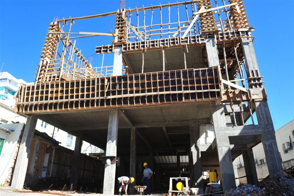 Foto: Jean Pimentel (Arquivo Diário) - Prédio novo da Câmara de Vereadores de Santa Maria