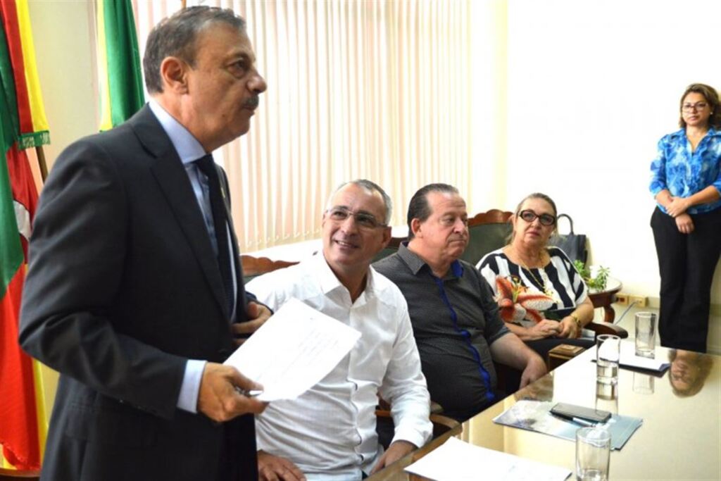 Novos secretários de Pozzobom assumem tratando de questões complexas e polêmicas