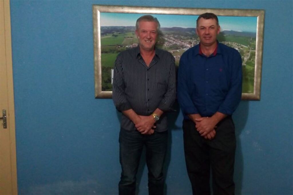 Prefeito de Silveira Martins suspende pagamento do salário do vice