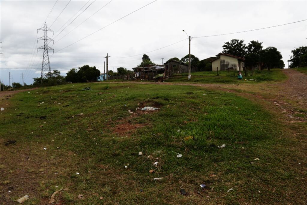 Vereadores formam comissão para analisar projetos que mudam regras para construção civil