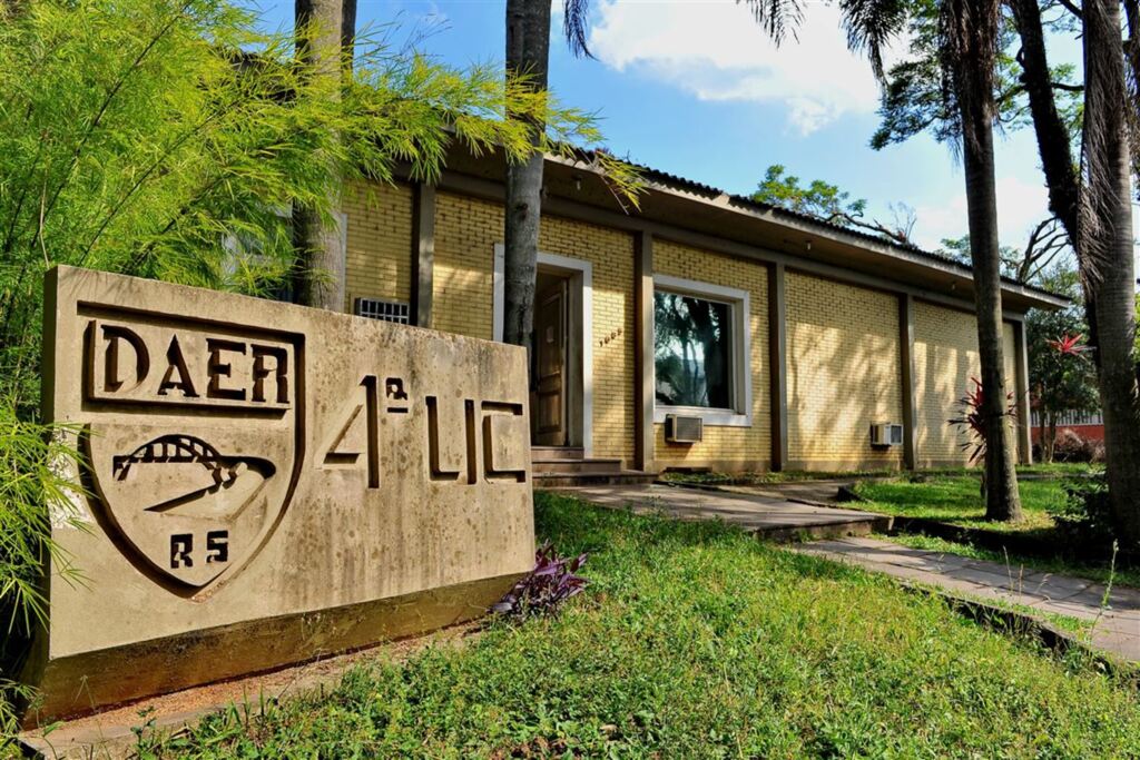 Foto: Charles Guerra (Diário) - Imóvel, na Avenida Medianeira, está sendo ofertado por R$ 24,1 milhões