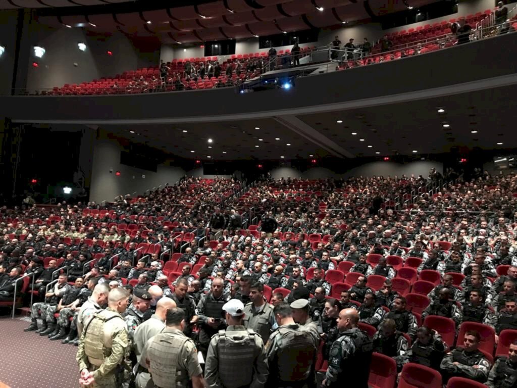 título imagem Polícia Civil deflagra uma das maiores operações de combate à lavagem de dinheiro do RS