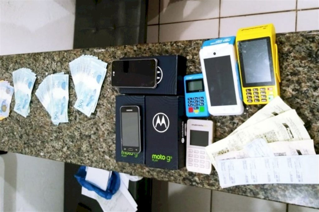 Dupla aplica golpe do cartão clonado e é presa em Rosário do Sul