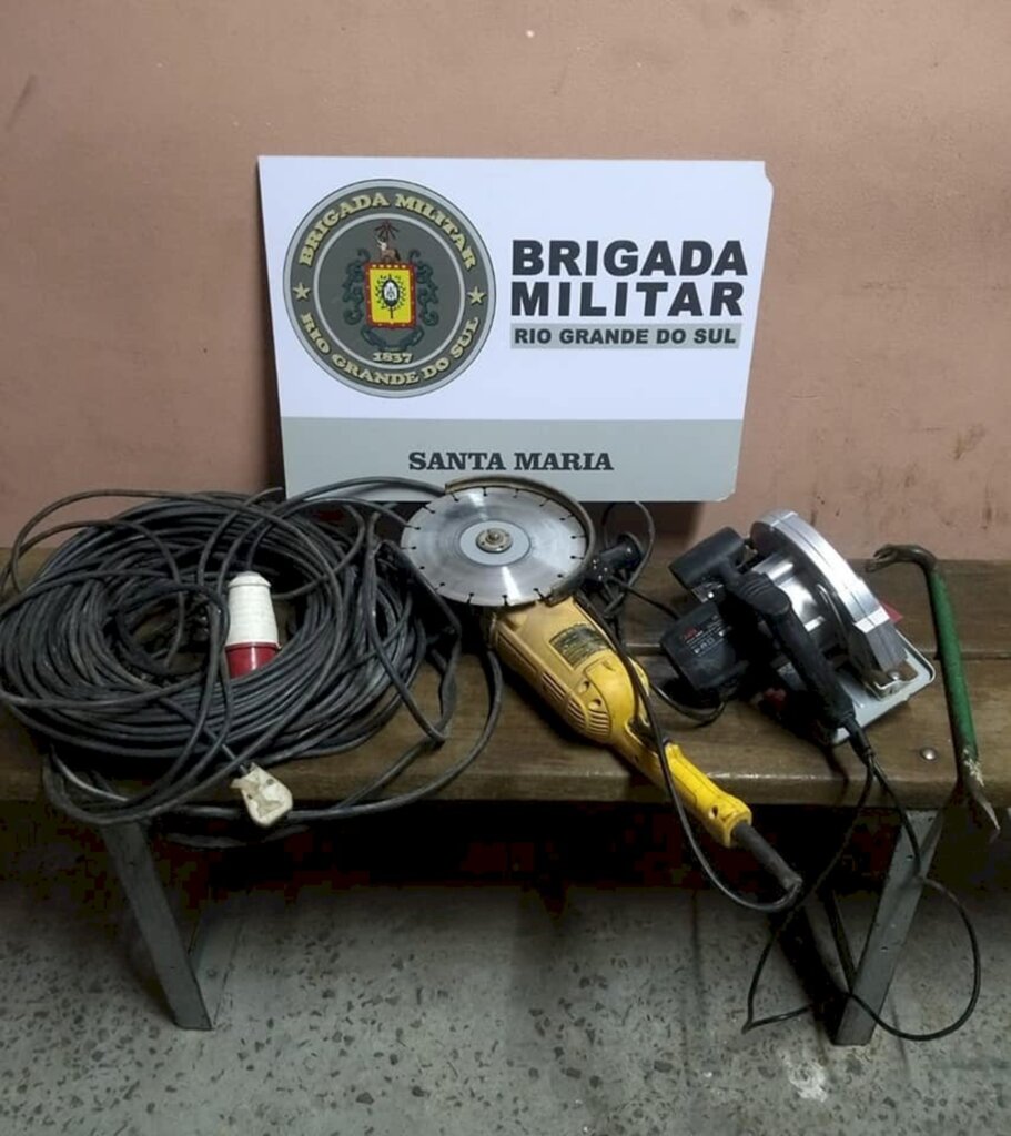 Homem é preso após arrombar obra em Camobi