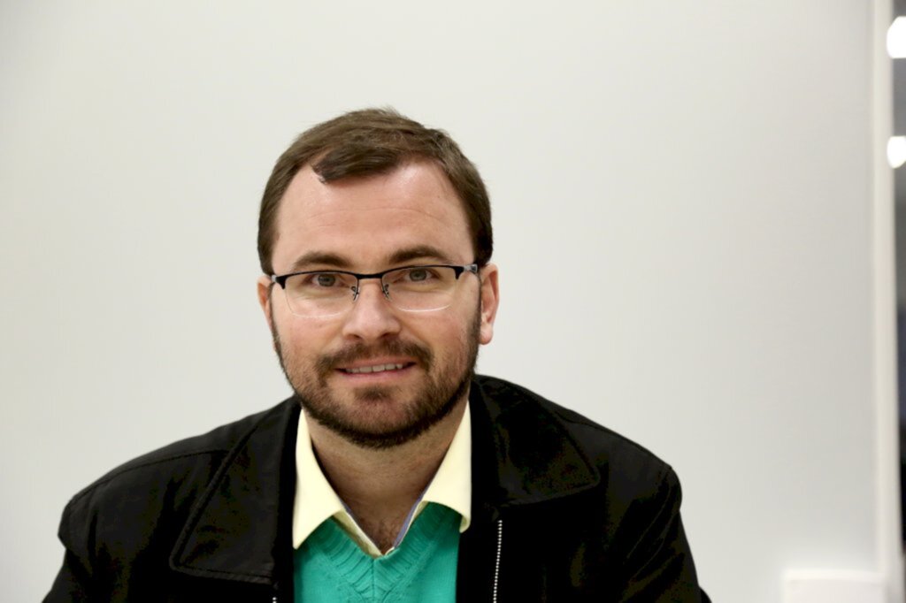 Nome do prefeito de Santiago é usado em golpe virtual