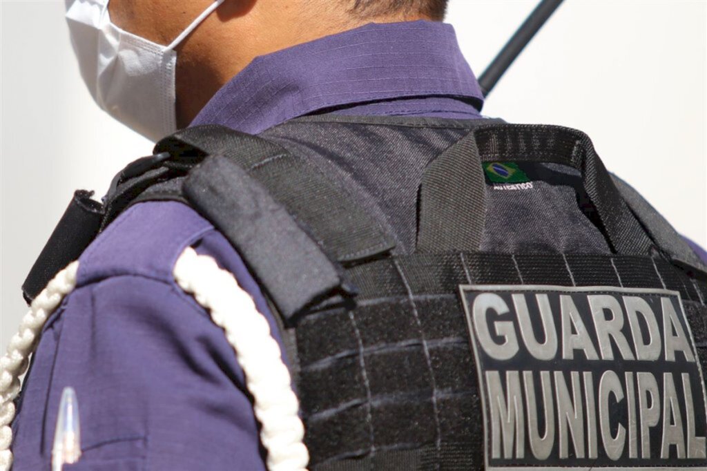 Oito estabelecimentos são notificados por descumprimento de regras de prevenção