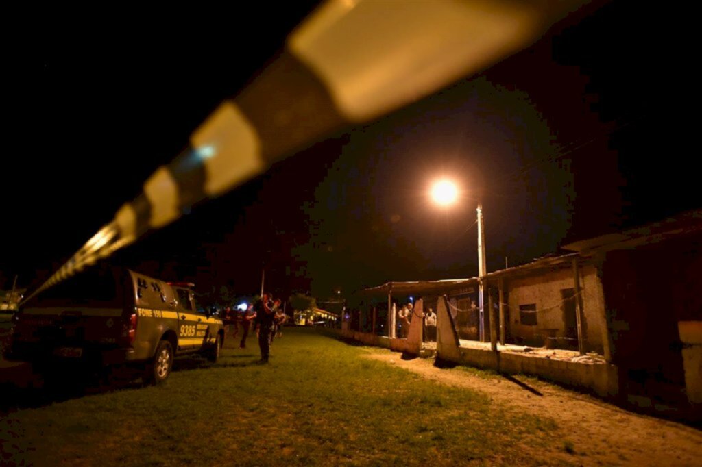Dos três mortos em execução, polícia acredita que dois foram assassinados por engano