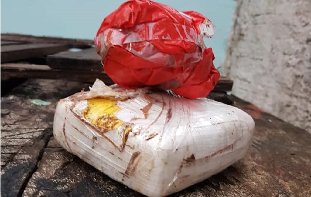 Jovem é preso por tráfico de drogas em São Francisco de Assis