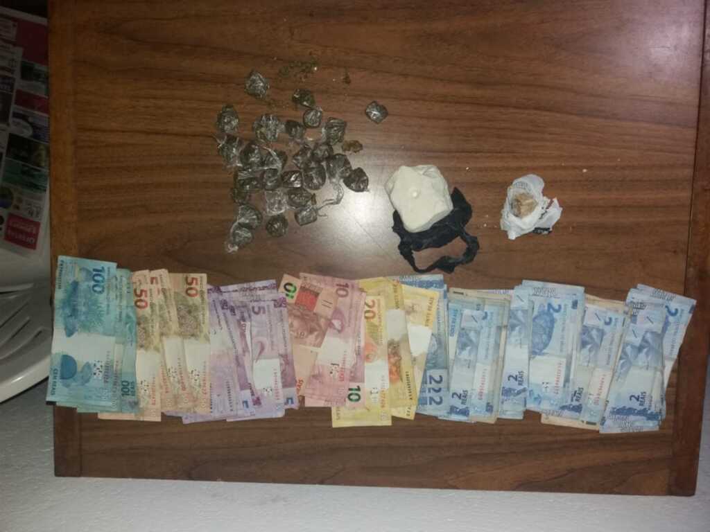 Suspeito de tráfico é preso após ferir 3 policiais ao tentar fugir de delegacia em São Sepé