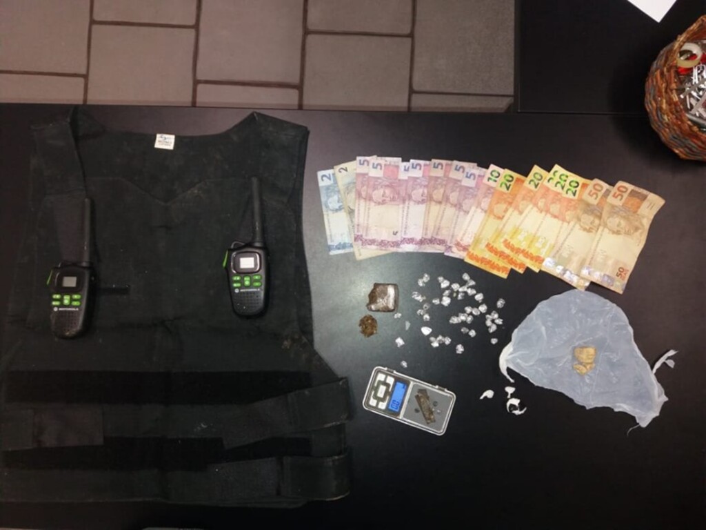 Jovem é preso por tráfico de drogas na Região Norte de Santa Maria