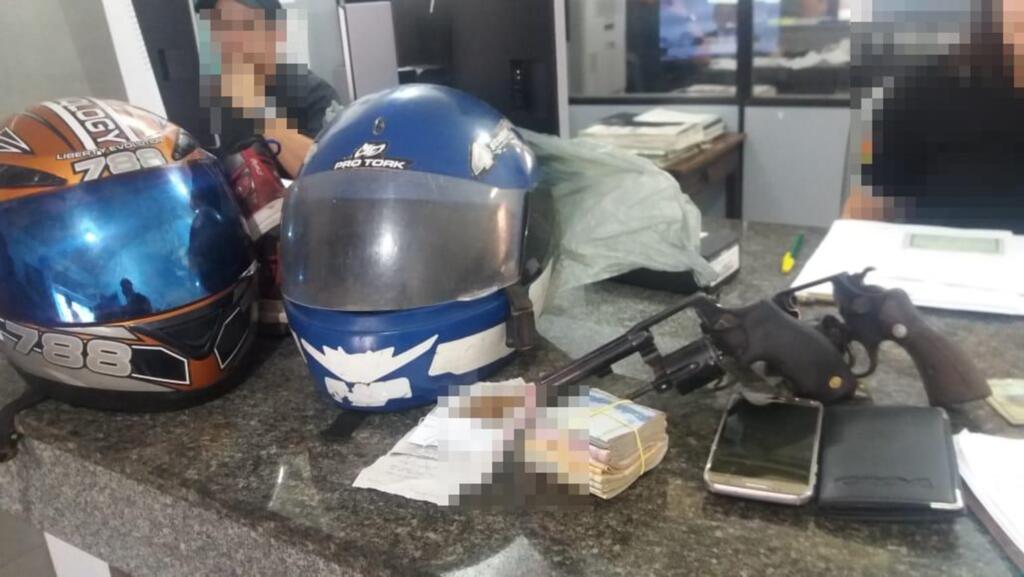 Dupla é presa em flagrante por assalto contra loja em Cruz Alta