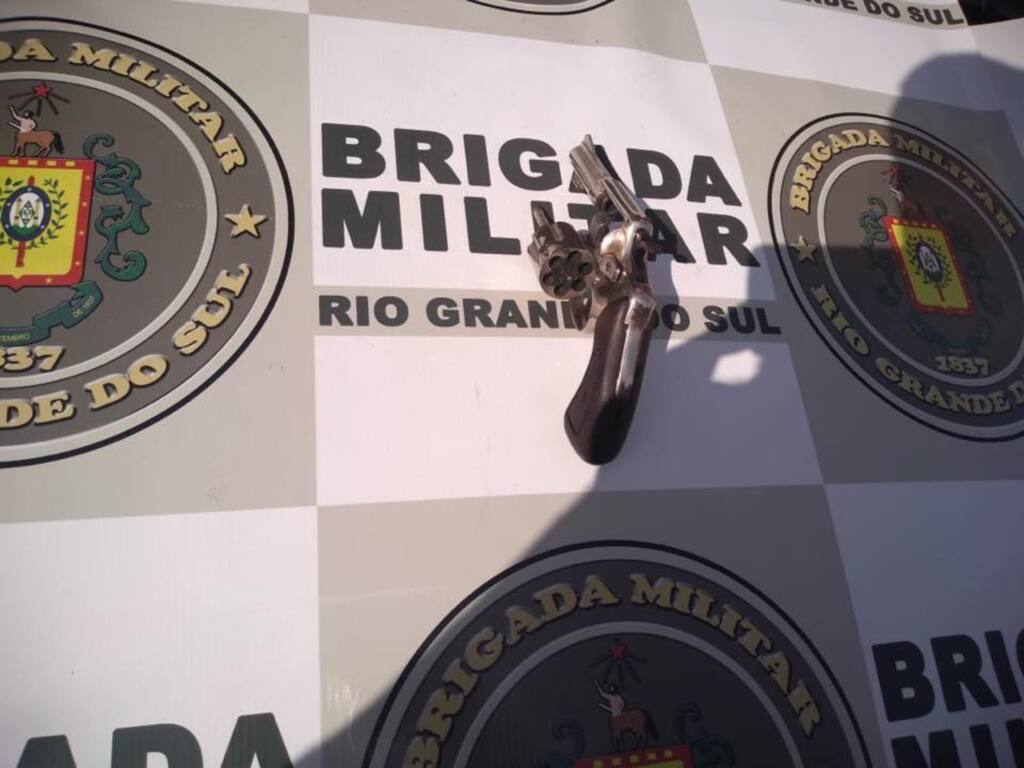 Jovem armado com revólver é detido na Região Nordeste de Santa Maria