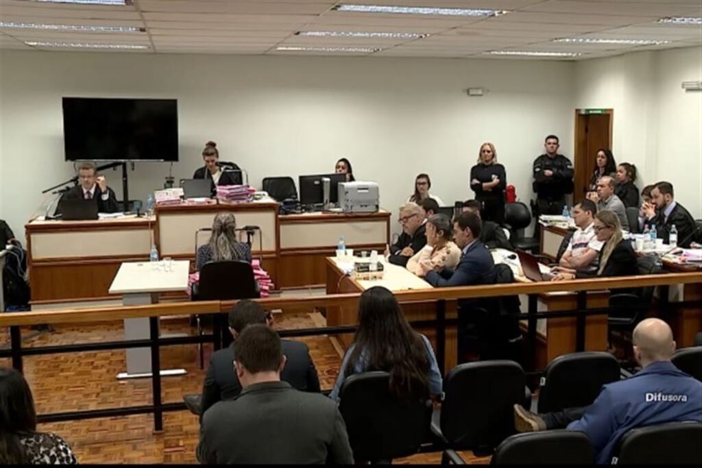 Segundo dia de júri é encerrado e últimas testemunhas serão ouvidas nesta quarta