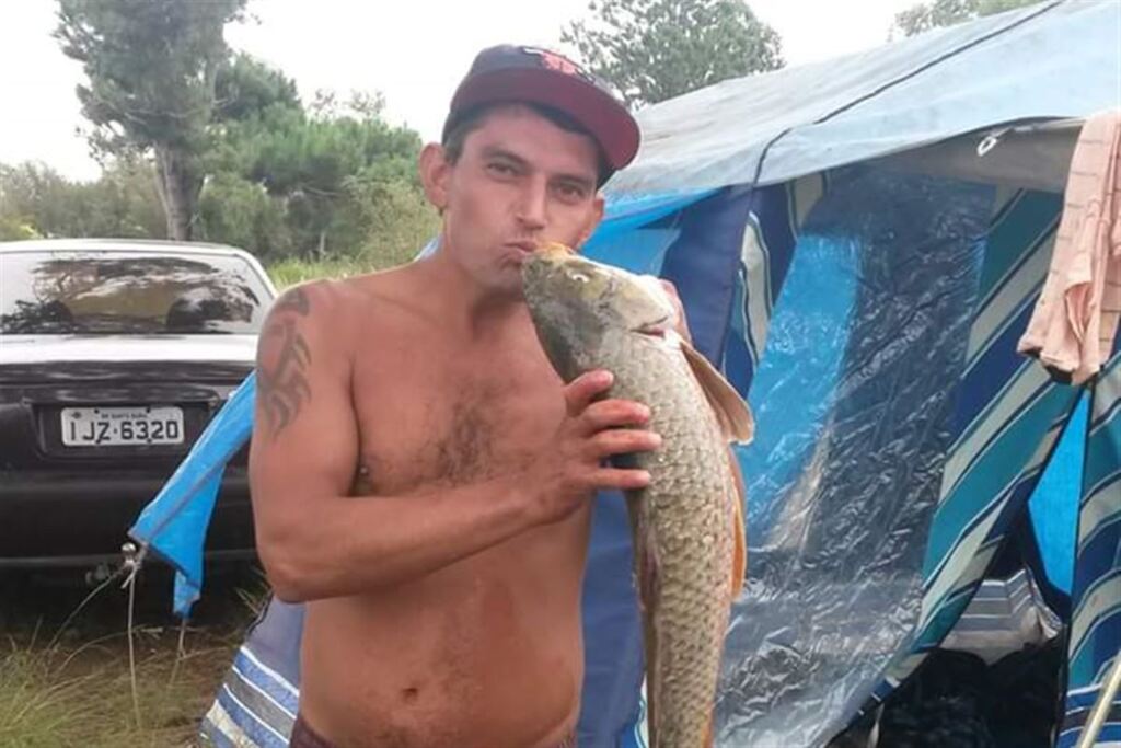 Homem é morto a tiros no Bairro Carolina