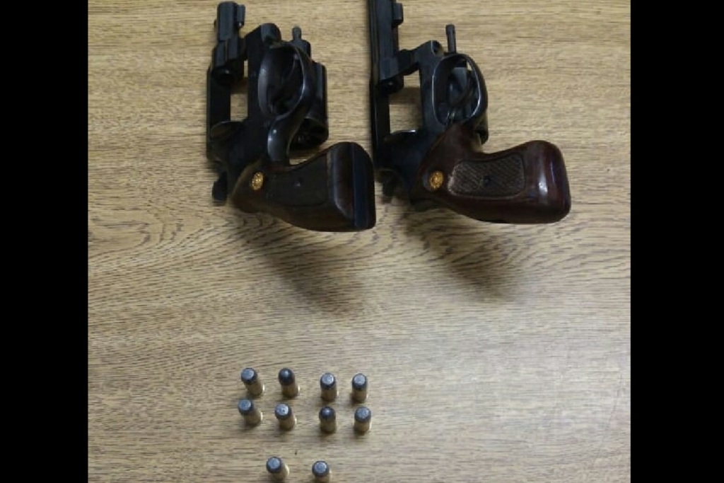 Jovens suspeitos de homicídios são presos com armas em Santa Maria