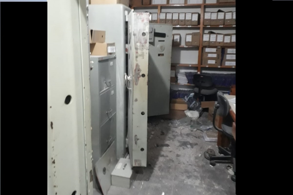 Criminosos arrombam banco e fogem com dinheiro em Caçapava do Sul