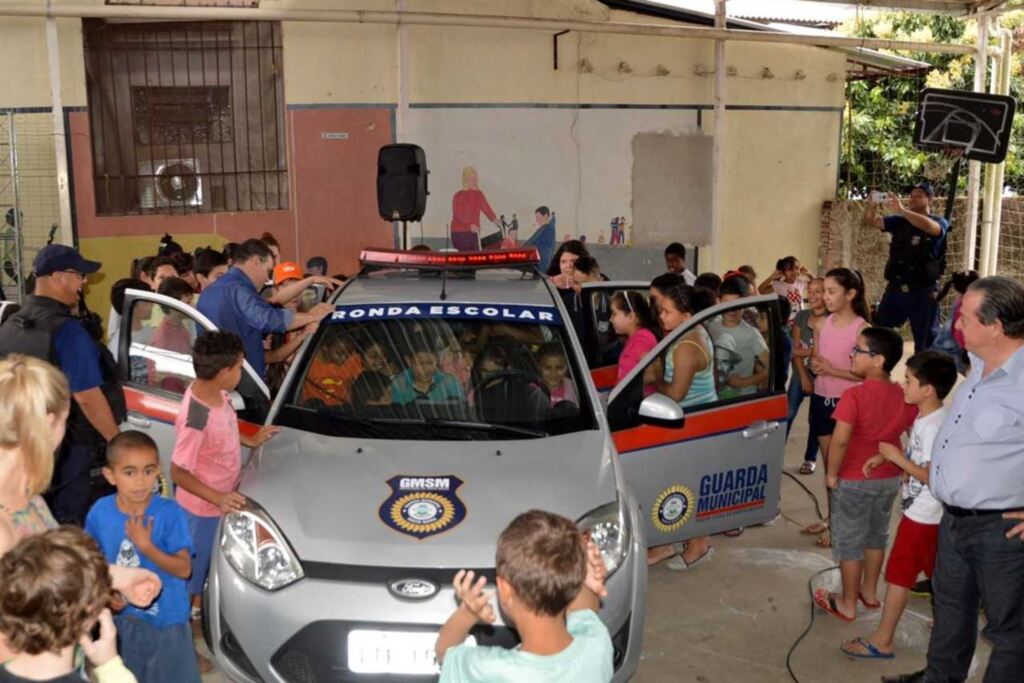 Guarda Municipal lança projeto para diminuir violência nas escolas