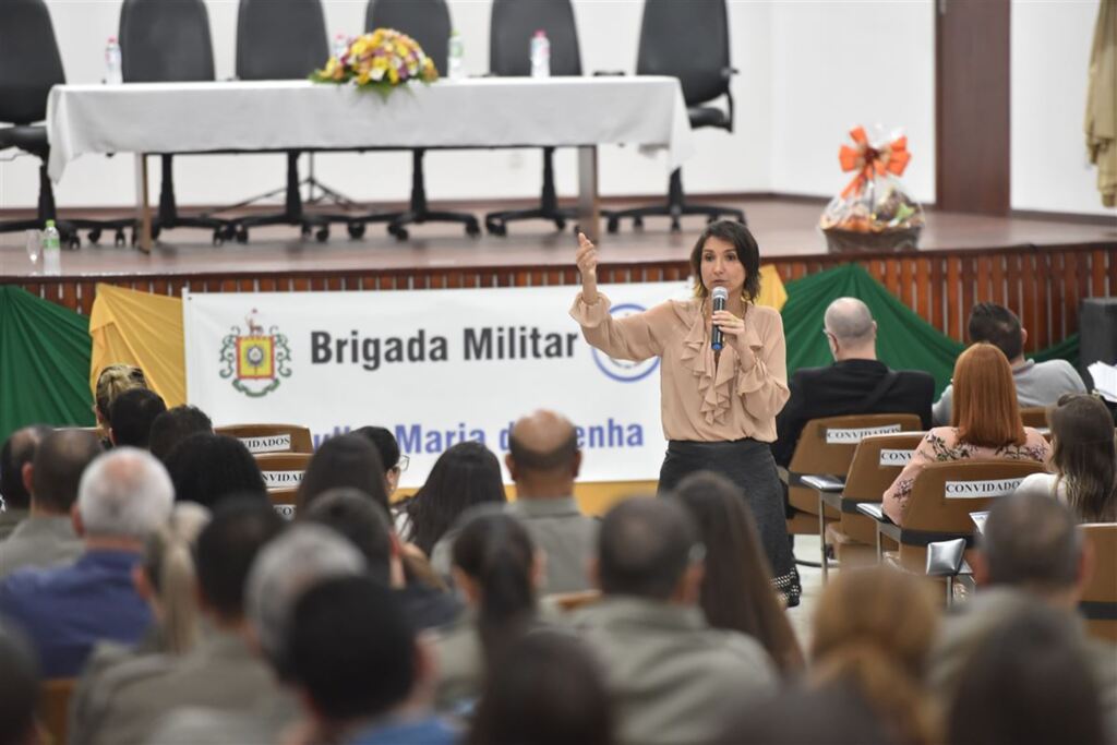 título imagem Brigada Militar promove debate para reduzir violência contra mulher