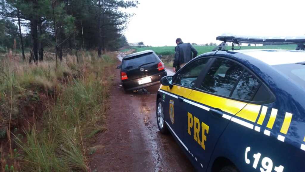 Dois veículos furtados são recuperados em Cruz Alta
