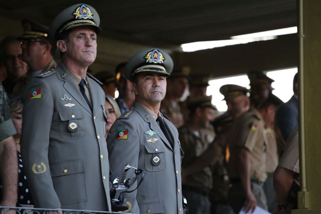 Foto: Gabriel Haesbaert (Diário) - Coronel Ricardo Alex Hofmann deu lugar ao coronel Marcus Vinicius Sousa Dutra
