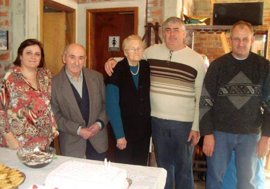 Morreu Terezinha Augusta Zimermam Staggemeier