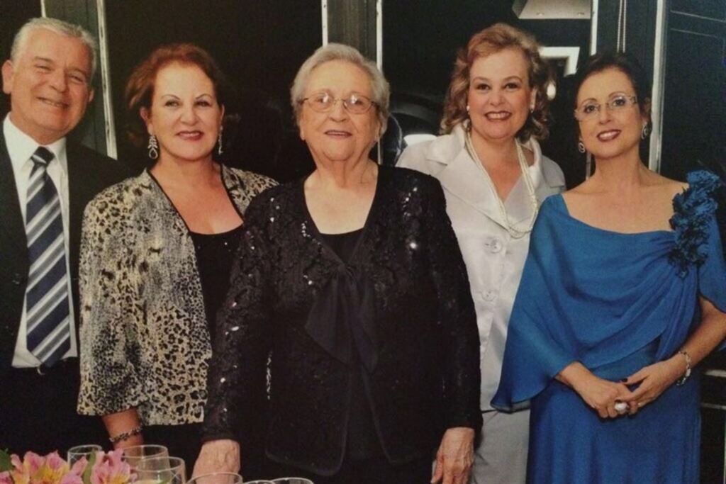 Morreu costureira Lorena Adolfo Castegnaro