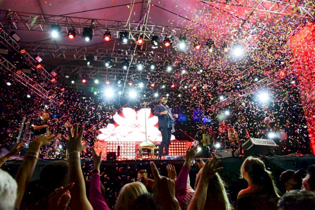 VÍDEO: confira como foi o show de Gusttavo Lima em Santa Maria