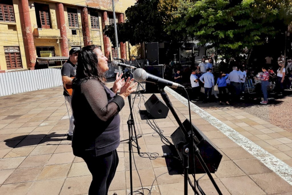 Na praça, atividade cultural fala sobre a síndrome de Down