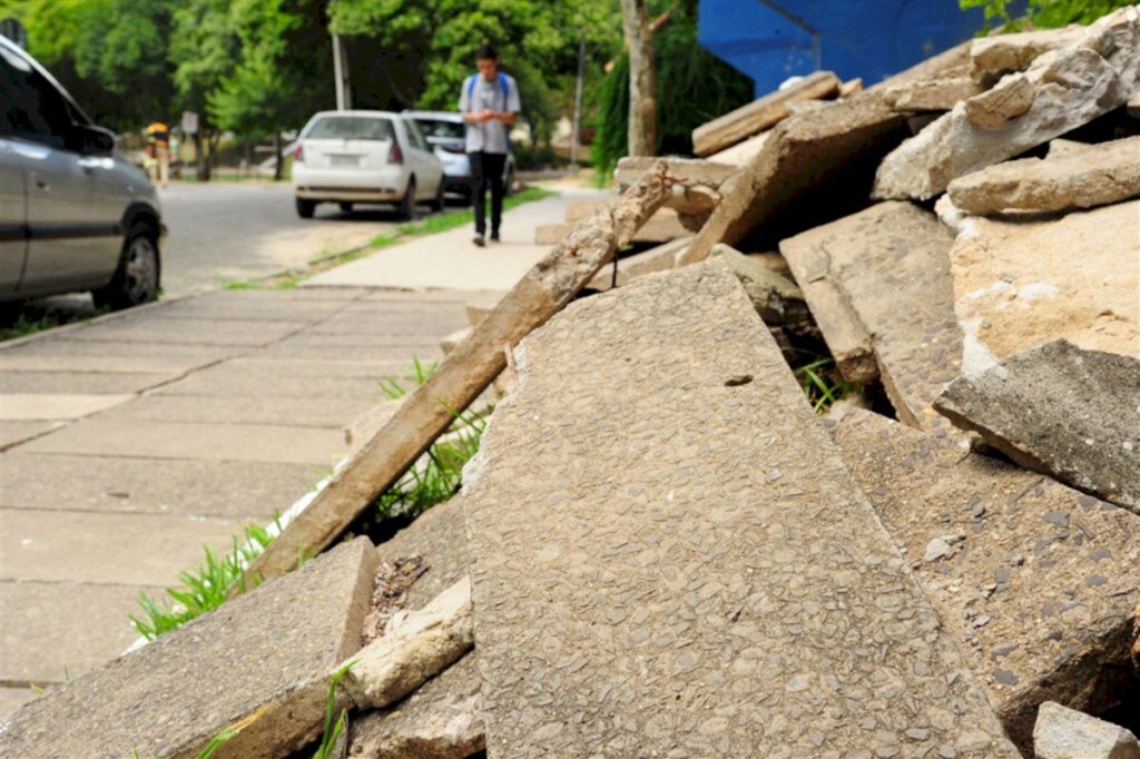 título imagem Três obras de revitalização do Parque Itaimbé continuam sem prazo para execução