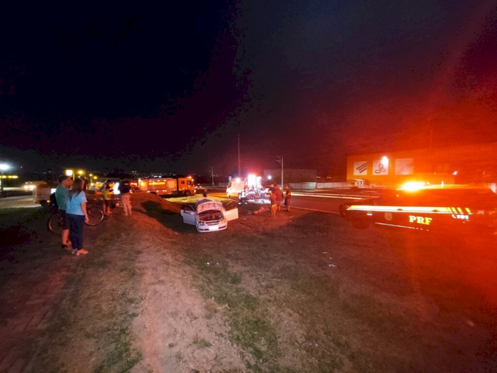 Cinco pessoas ficam feridas em acidente na BR-158