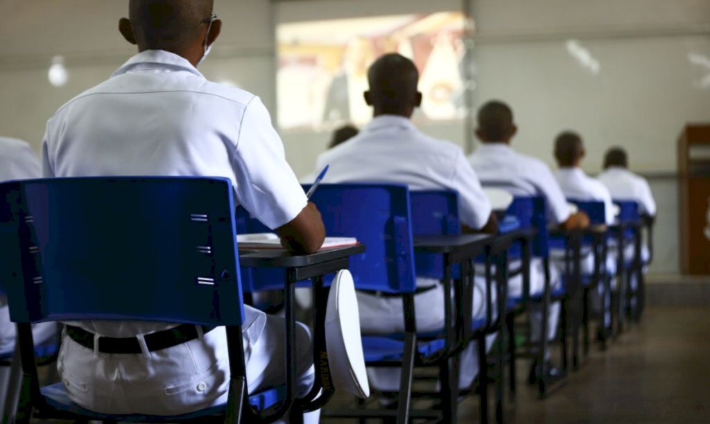 título imagem Alistamento militar pode ser feito até 30 de junho