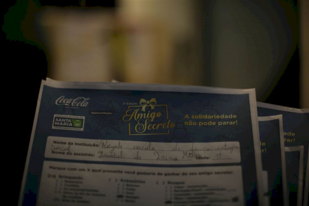 Ainda dá tempo de adotar uma cartinha da campanha Amigo Secreto do Diário