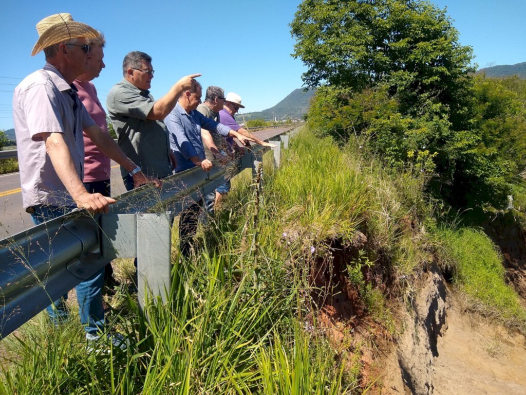 Erosão do Rio Soturno ameaça trecho da RS-149 e preocupa autoridades