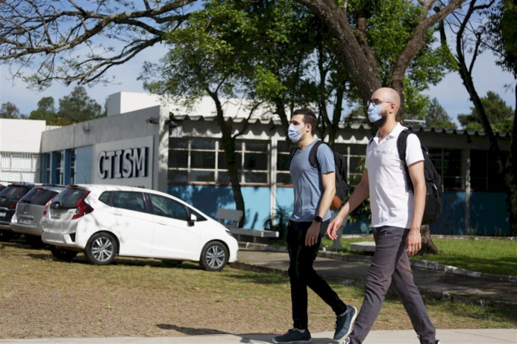 Semestre letivo começa com pouco movimento e sem recepção presencial a calouros na UFSM