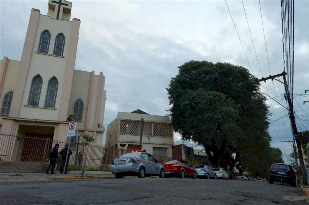 VÍDEO: Rua do Rosário passa a ter fiscalização reforçada contra aglomerações
