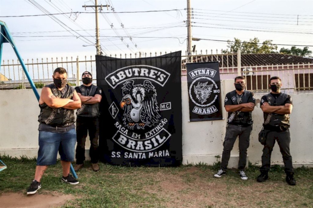 Motoclube promove ações de doações a pessoas em vulnerabilidade