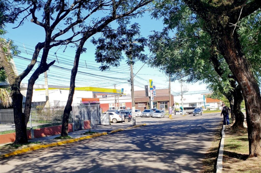 Rotatória da Avenida Medianeira tem bloqueio a partir das 22h desta quarta-feira