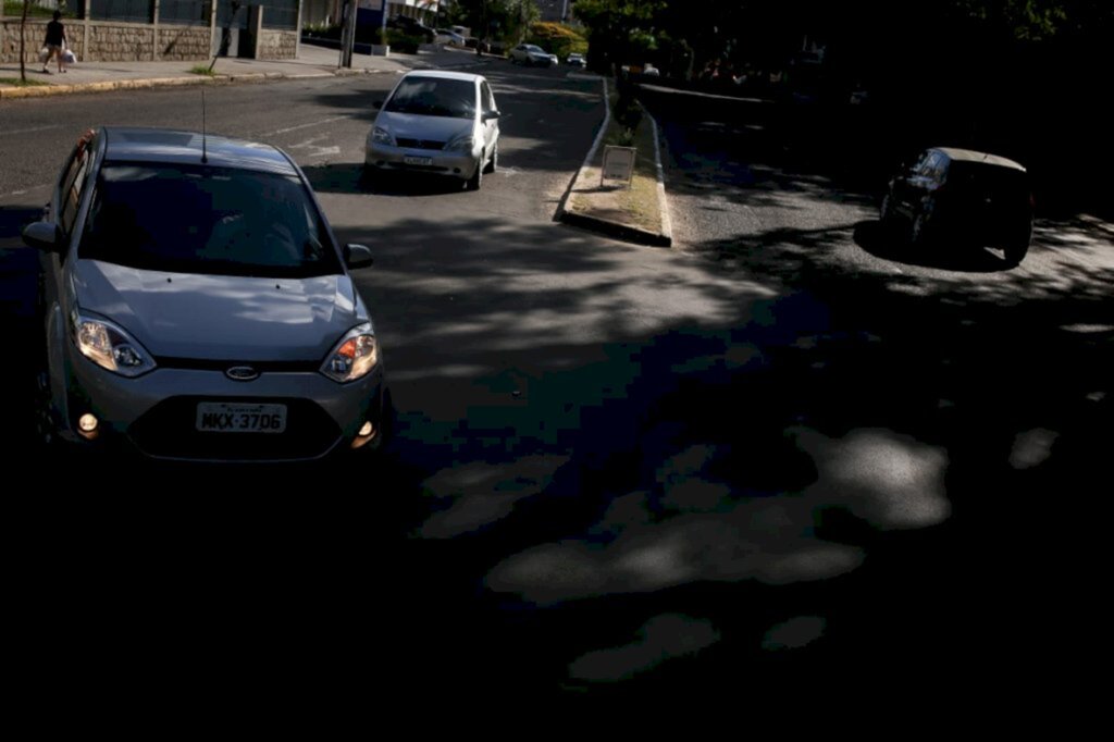 FOTOS: não uso do cinto de segurança é a infração mais registrada pelo município em janeiro de 2021