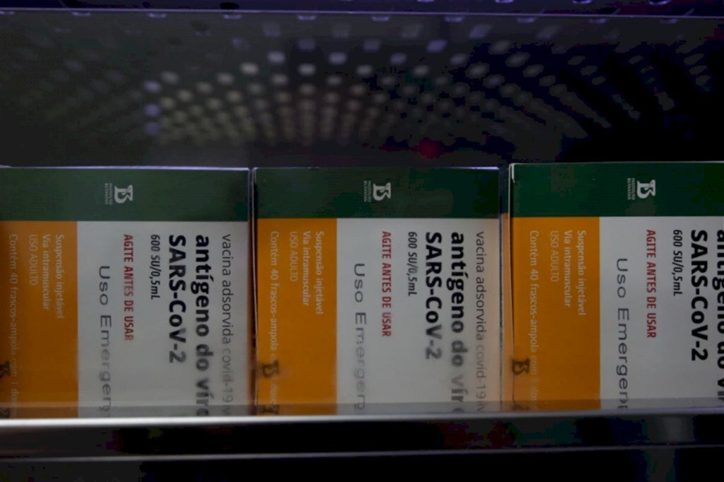 Novas doses da CoronaVac chegaram a Santa Maria nesta segunda-feira