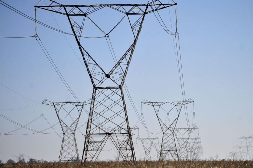 título imagem Conta de luz fica mais cara a partir desta terça-feira