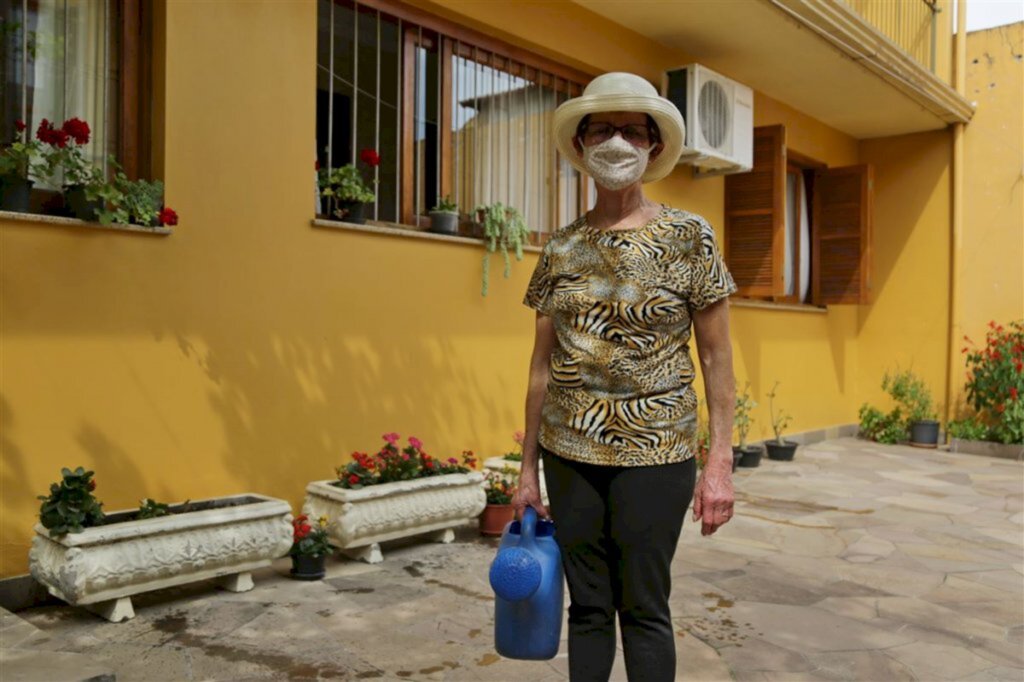 VÍDEO: os desafios que a pandemia traz para a terceira idade