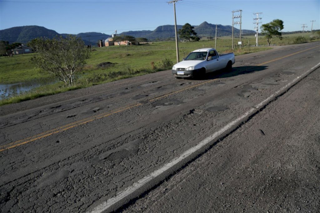 Quatro estradas da região terão reparos com investimento do Estado