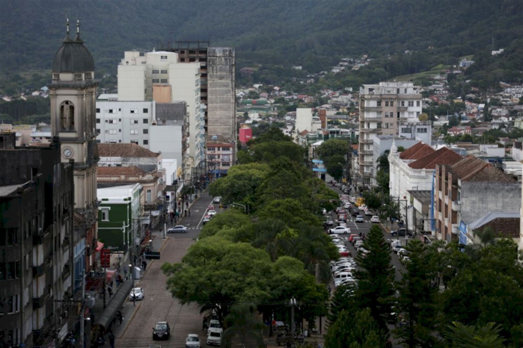Veja como ficam os setores com a região de Santa Maria de volta à bandeira laranja