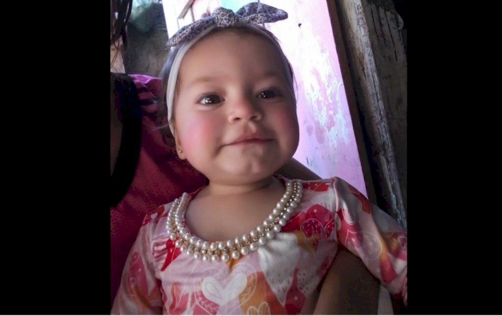 Família pede ajuda para bebê que está internada na UTI Pediátrica