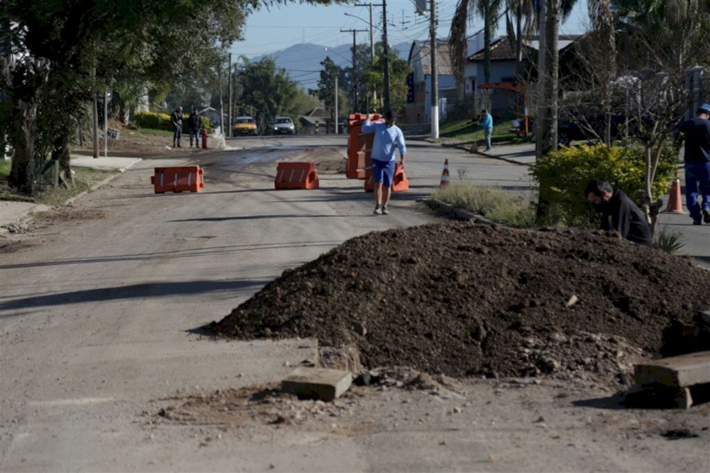 Avenida Osvaldo Cruz tem bloqueio nesta quarta-feira